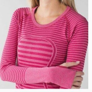 Lululemon Swiftly Tech Long Sleeve Crew in 'Heathered Berry Rumble' Pin Size 4